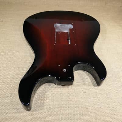 Body Sunburst, Genuine 2013 Yamaha Pacifica PAC 012 DLX image 7