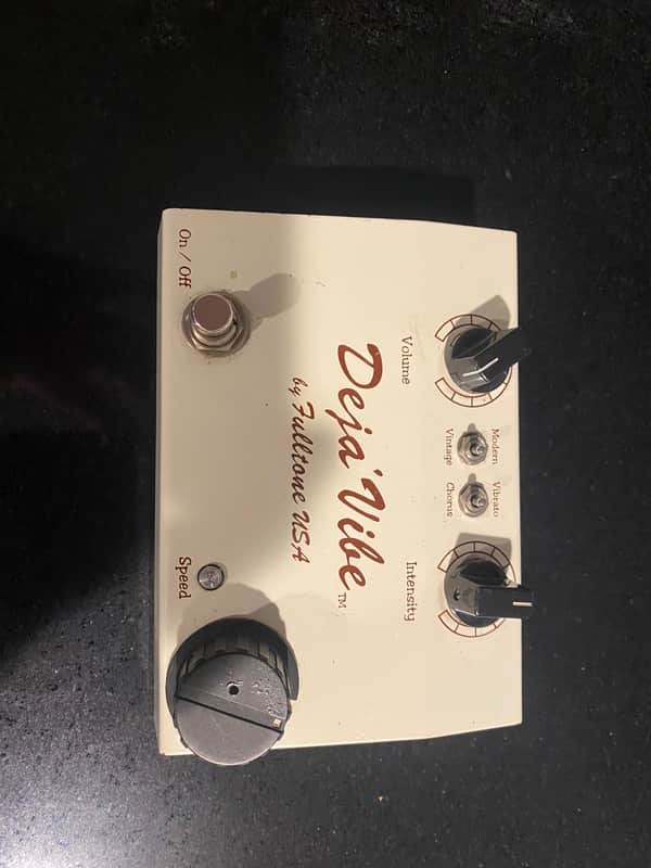 Fulltone Deja Vibe - White image 1