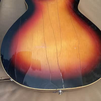 Vox Tornado 1967 - Sunburst image 6