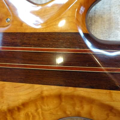 Vadim Custom Deluxe 5 String mid - 90s - Flame Maple image 9