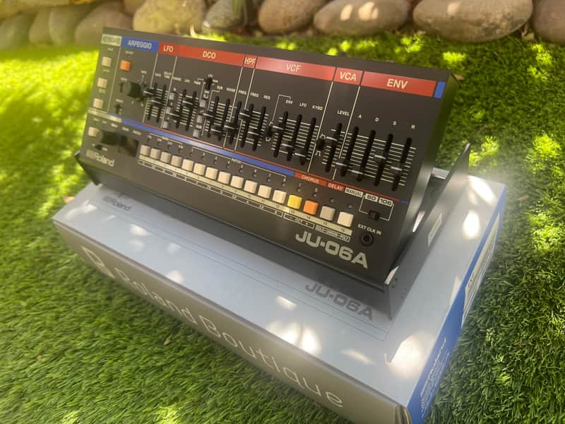 Roland JU-06A Boutique Series Synthesizer Module with Decksaver & Folding dock image 1
