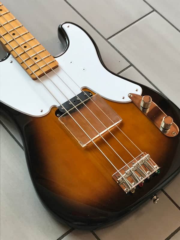 FINGER RAMP U Bass Squier Classic Vibe Precision P51 with radius in resin 2021 Black option clear image 1