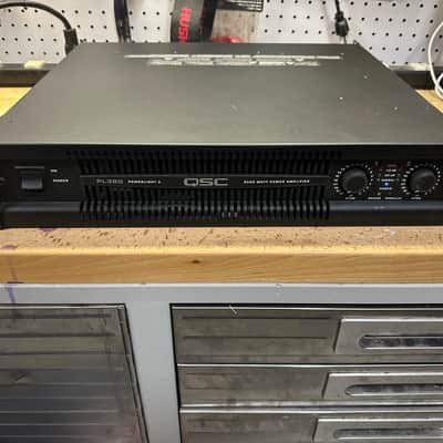 QSC PL380 power Amplifier image 1