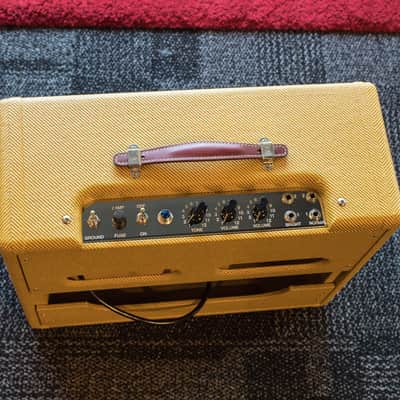 Headstrong Blue Lamp 1x12 Combo Amplifier image 2