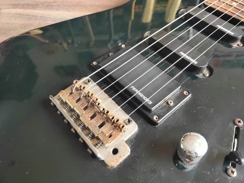 1989 Fernandes Japan SSH-40 HSS Superstrat Stratocaster (Black