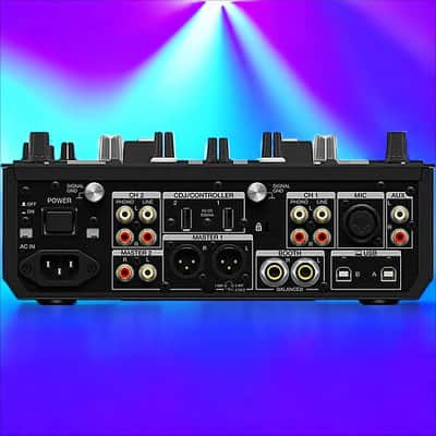 Pioneer DJM-S7 Scratch-style 2-channel performance DJ mixer, Demo Video image 5
