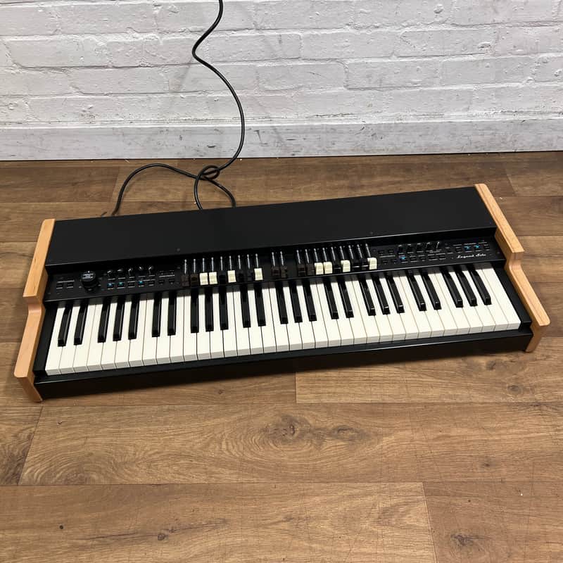 Viscount Legend Solo Keyboard Organ; Serial No: 2049988 | Second Hand