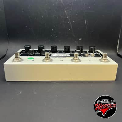 Mooer   Preamp Live image 6