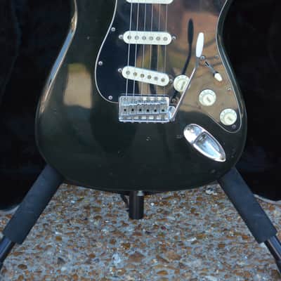 1975 Fender Stratocaster Black image 2
