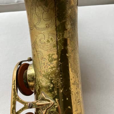 Selmer Mark VI Tenor Saxophone 1956 – Relacquered – European engraving image 7