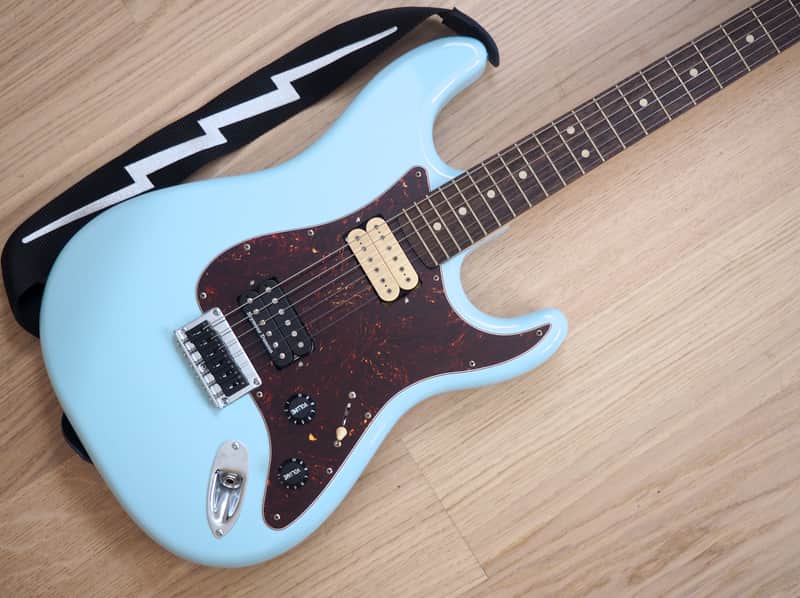 Cuomocaster Weezer Warmoth Stratocaster Official Fender Licensed