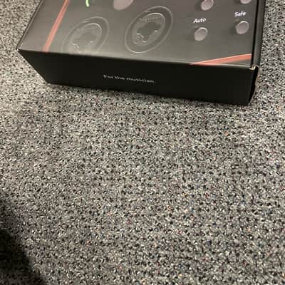 Focusrite Scarlett 4i4 4th Gen USB Audio Interface 2023 - Present - Red image 1