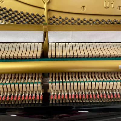 Yamaha U1 PIANOFORTE VERTICALE NERO LUCIDO image 8