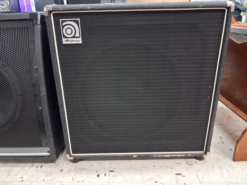 Ampeg BA-115 100-Watt 1x15
