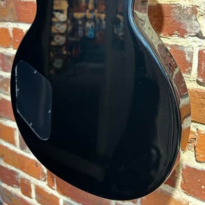 Gibson Les Paul Studio 2022 - Ebony (Inc Gig Bag) image 12