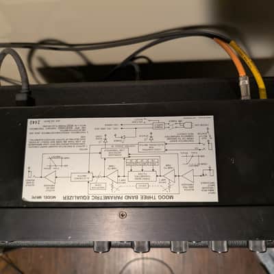 Moog MKPE Three Band Parametric Equalizer imagen 3