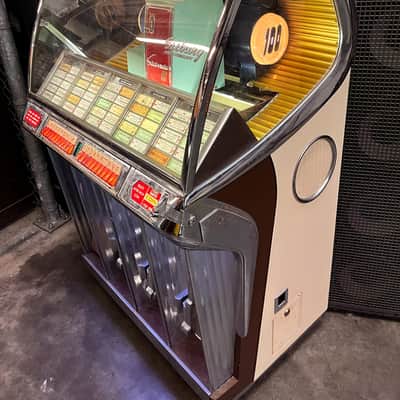 1954 Seeburg HF100R Jukebox – Fully Restored, 100% Working – A True Icon of the Golden Age image 2