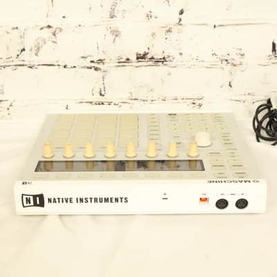 Native Instruments Maschine MK2 White Groove Production Studio image 5