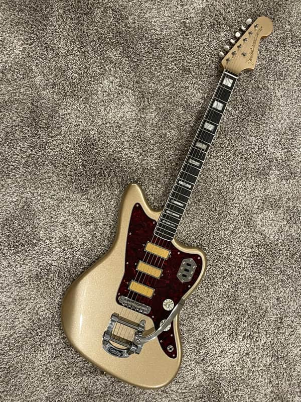 Fender Gold Foil Jazzmaster