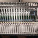 Soundcraft Signature 22 MTK 22-Channel Analog Mixer with Effects 2010s - Black