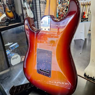 Fender 70th Anniversary American Professional II Stratocaster 2024 - Comet Burst 7.7 pounds image 7