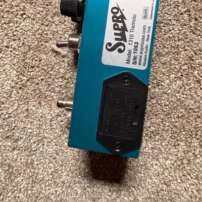 Supro 1310 Tremolo 2010s - Blue image 2