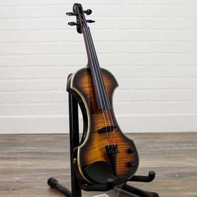 Preowned Fender FV-3 Deluxe Electric Violin - Flamed Maple Sunburst w/ Bows & OHSC image 3