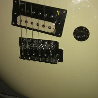 Kramer Baretta vintage white image 8