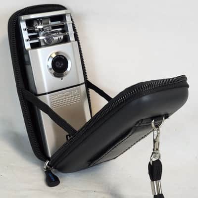 Zoom Q3HD High Definition Handy Video Recorder w/Case image 8
