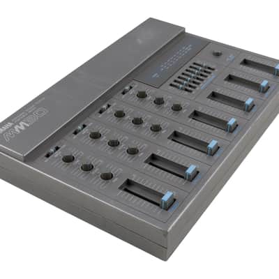 Yamaha MM-30 Portable Mixer image 3
