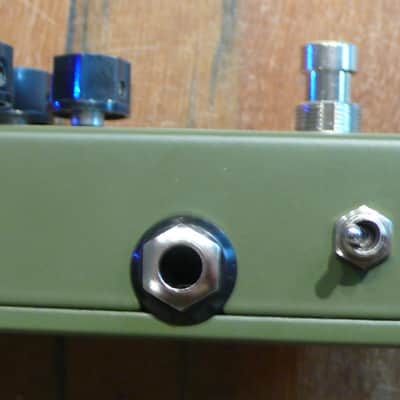 Alchemy Audio modified Electro-Harmonix Big Muff green Russian reissue Fuzz Distortion New In Box image 3