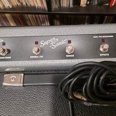 Fender Super-Sonic Twin 2-Channel 100-Watt 2x12" Guitar Combo 2011 - 2014 - Black image 8