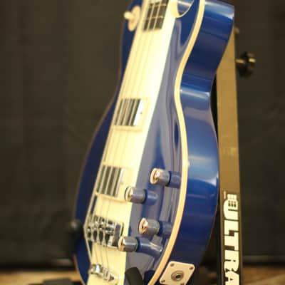 Gibson Custom Shop Les Paul Bass 2002 Blue and White image 7