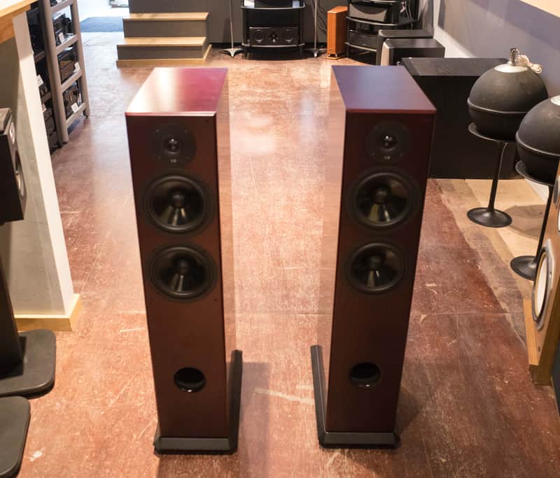 Von Schweikert VR-2 Floorstanding Audiophile Speakers w/ Grilles, Bases & Spikes image 1