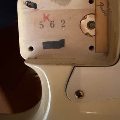 Fender Stratocaster ST-562 1985-1987 - Cream image 8
