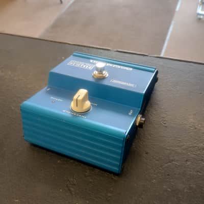 Rocktron HUSH Pedal 2010s - Blue image 3