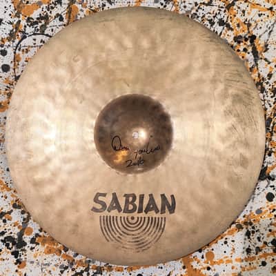 Sabian HHX 18" Crash – Signed by Dom Famularo (2016) image 2