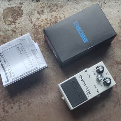 Boss DS-1-WH Distortion 2024 - Metallic White image 1
