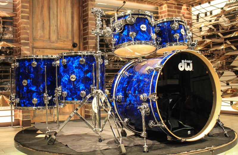 DW Collectors SCC Maple 5pcs (22-10-12-14-16) Blue Moonstone Drum Set - New! image 1