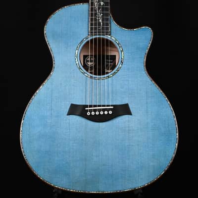 Taylor Custom Catch #23 C14ce B6023 – Grand Auditorium w/ Lutz Spruce Top & Figured Big Leaf Maple Back & Sides Acoustic/Electric Guitar- Koi Blue 2026 (1203306094) image 1