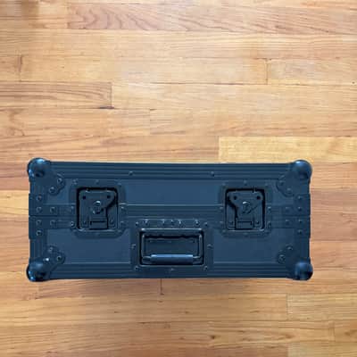 Technics SL-1200MK7 2019 - Present - Black + Odyssey Flight Case image 8