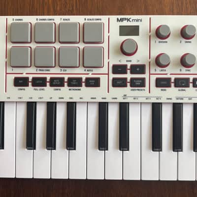 Akai MPK Mini MKIII 25-Key MIDI Controller 2020 - Present - Gray