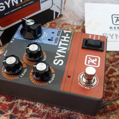 Keeley Synth 1 Reverse Attack Fuzz Wave Generator 2019 - Present - Grey / Red / Blue image 3