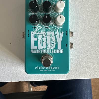 Electro-Harmonix Eddy Analog Chorus and Vibrato | Reverb