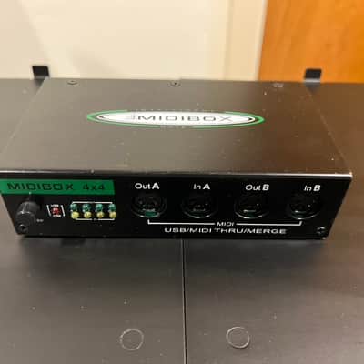 Midibox Midibox 4x4  - 2 in 4 out Midi Thru w/ merge + USB midi interface image 1