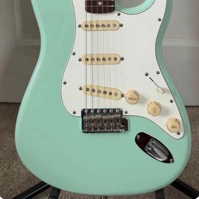 Fender Vintera II 70's Stratocaster and gig bag Rosewood Fingerboard Surf Green image 1