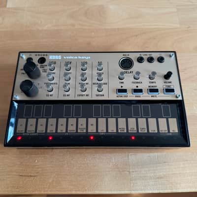 Korg Volca Keys Analog Loop Synthesizer 2013 - Present - Gold/Black