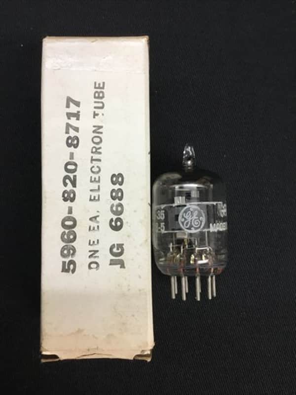NOS GE 6688 Gray Plate 0 Getter PENTODE AMPLIFIER VACUUM TUBE Tested 8.1969-D image 1
