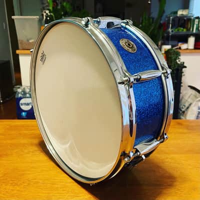 Gretsch Renown 5.5x14 Snare (1962) Blue Sparkle image 20