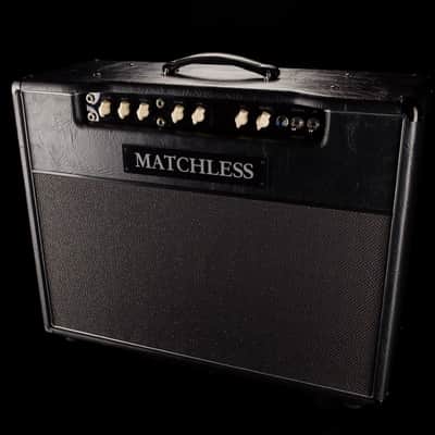 Matchless DC-30 2x12 Guitar Amp Combo Black and Silver image 2